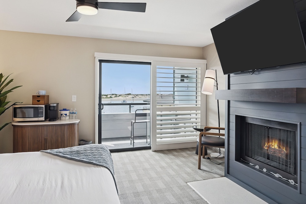 456 Embarcadero Inn & Suites - photo 31