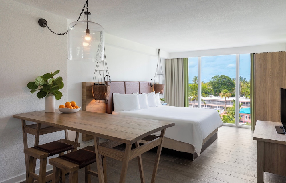 Amara Cay Resort - photo 8