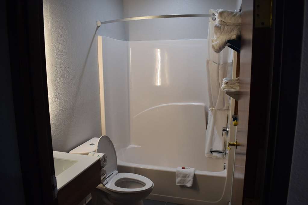 Microtel Inn & Suites by Wyndham Stockbridge Atlanta I 75 - photo 39