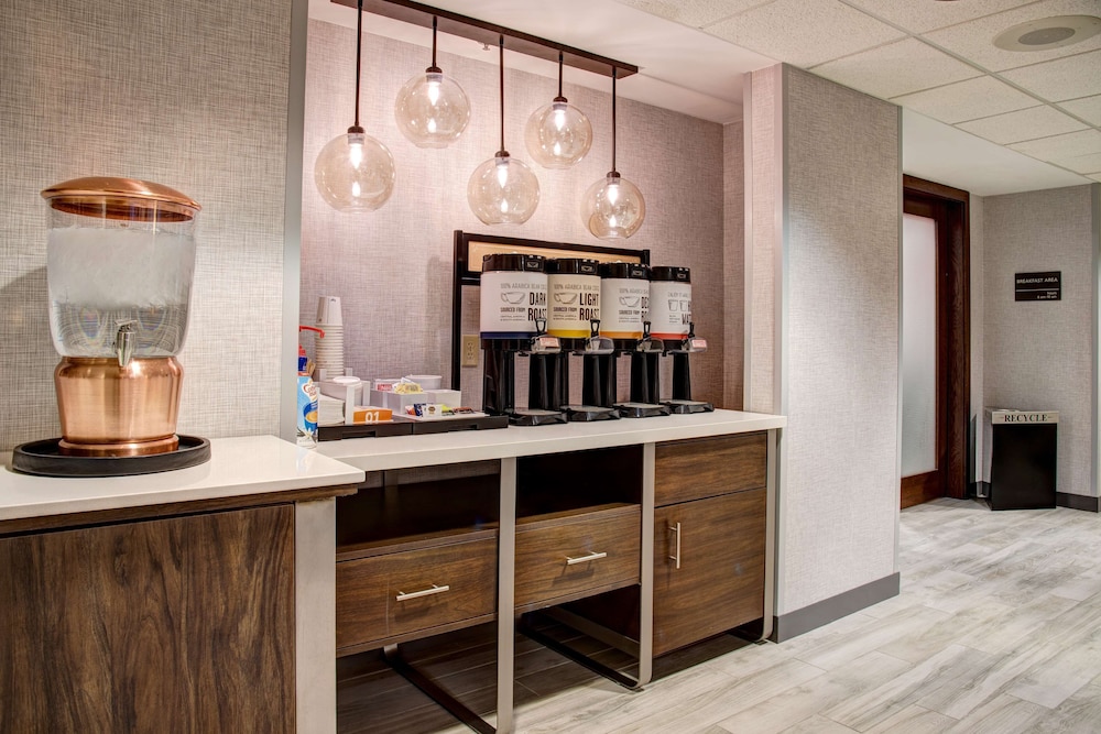 Hampton Inn Rochester South - photo 3