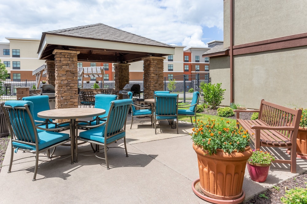 Staybridge Suites Davenport by IHG - photo 46