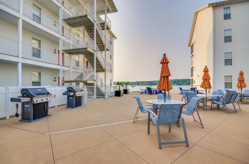 Waterfront Rocky Mount Resort Condo w Pool - photo 15