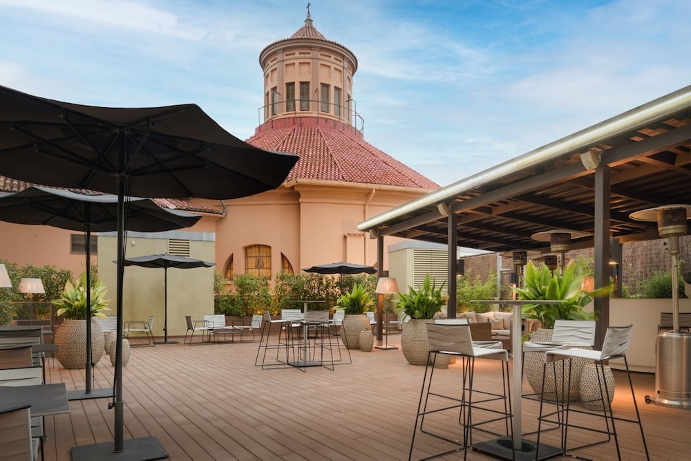 SH Colon Valencia — 4-Star Luxury Hotel in Valencia, Spain