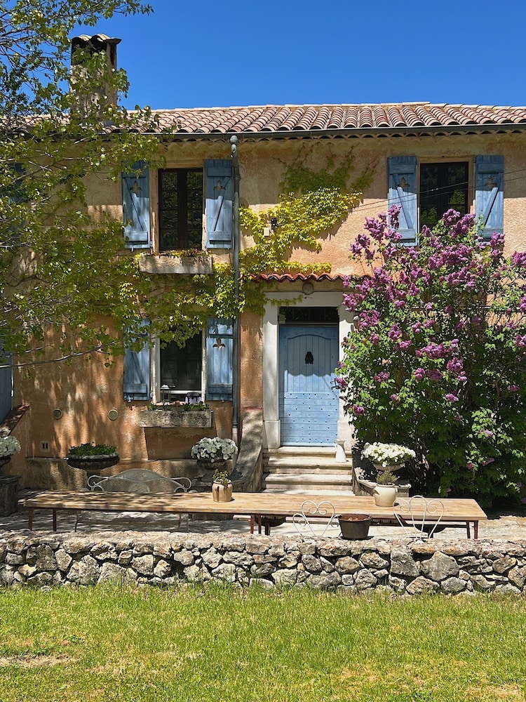 La Bastide des Pins — hotel in La Bastide-Des-Jourdans
