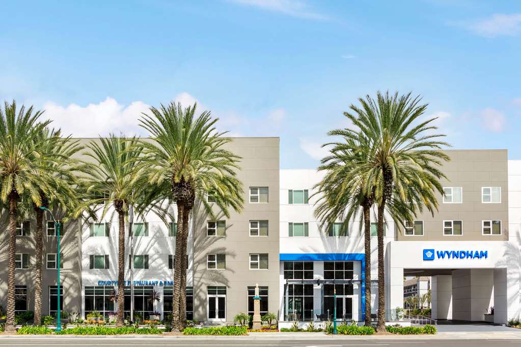 Wyndham Anaheim in Anaheim, United States