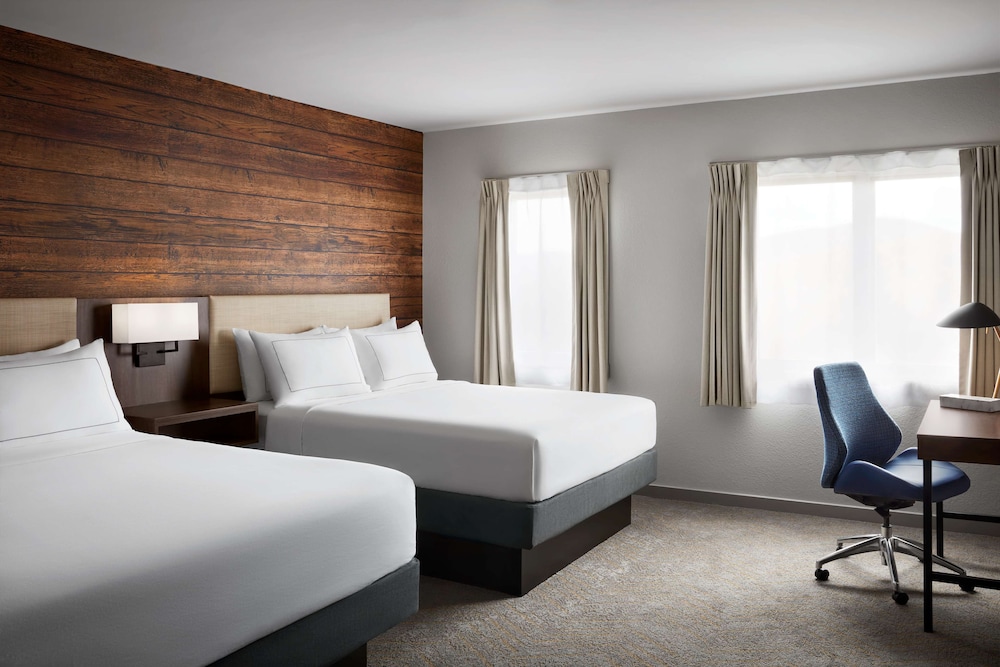 Killington Mountain Lodge Tapestry Collection by Hilton - photo 13