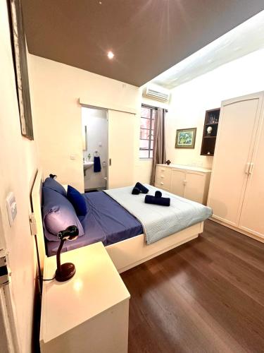 Traditional Apt St Julian 150m from the Sea 3 bedrooms 3 bathrooms — 4-Star Luxury Hotel in San Giljan, Malta