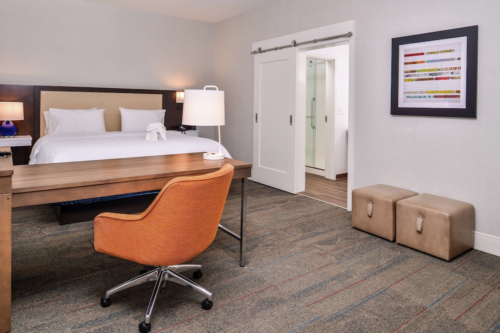 Hampton Inn Benson - photo 10