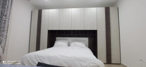 Sea Stone House Apartment — 4-Star Luxury Hotel in Bari, Italy