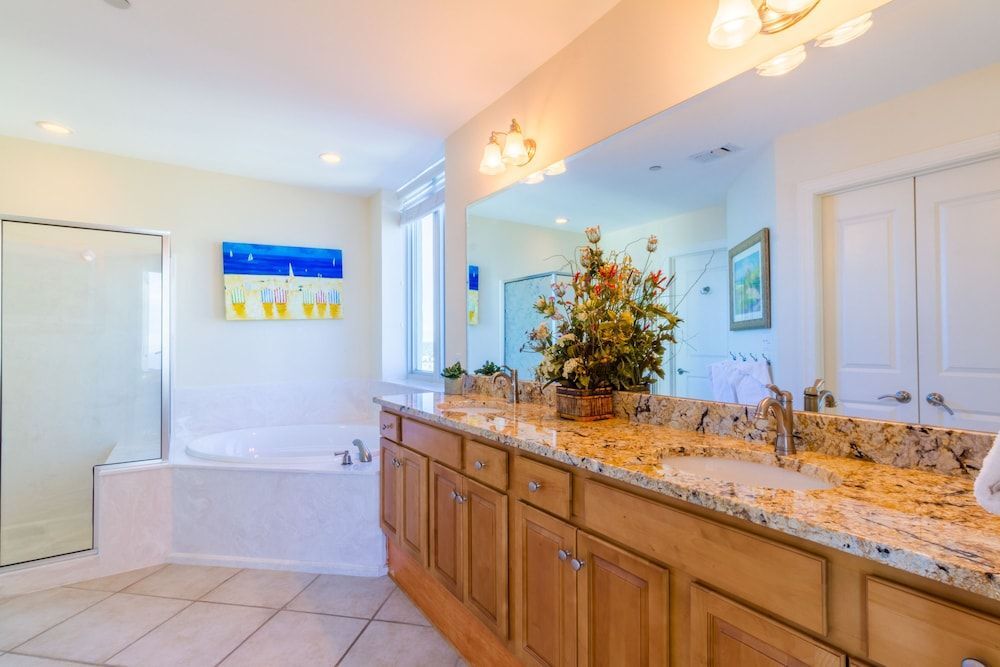 Lagoon Tower by Luxury Gulf Rentals - photo 15