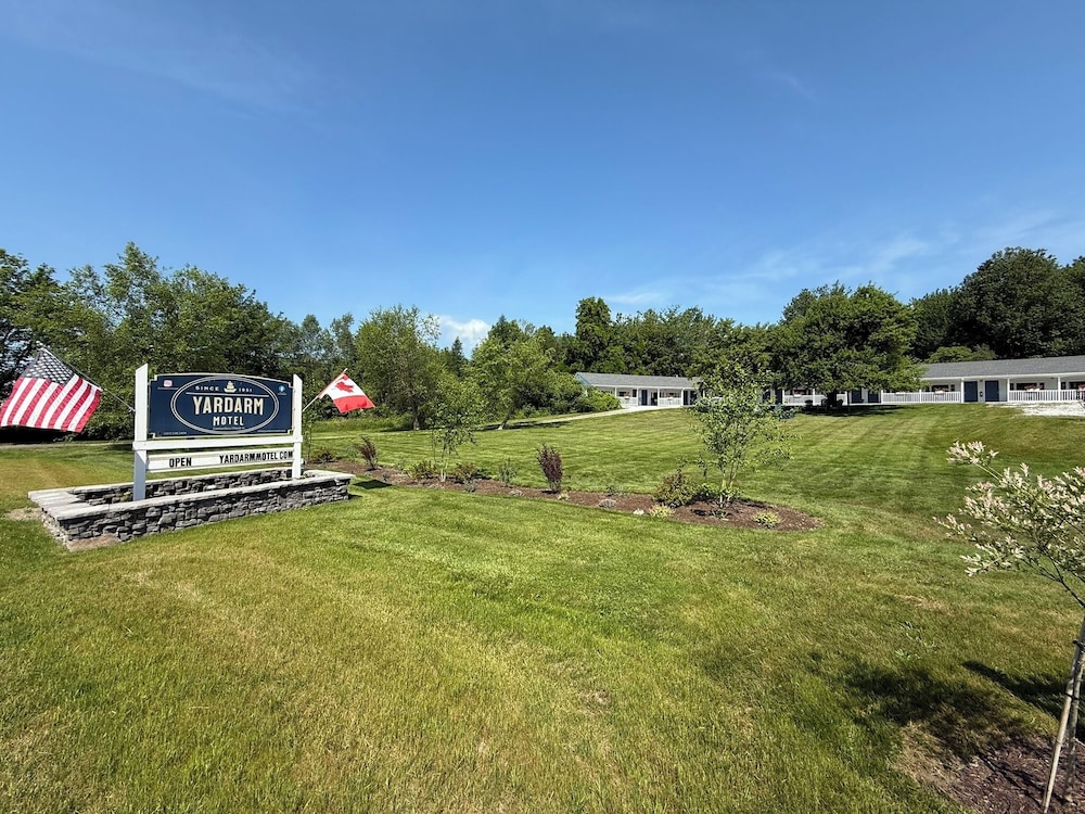 The Yardarm Motel - photo 40