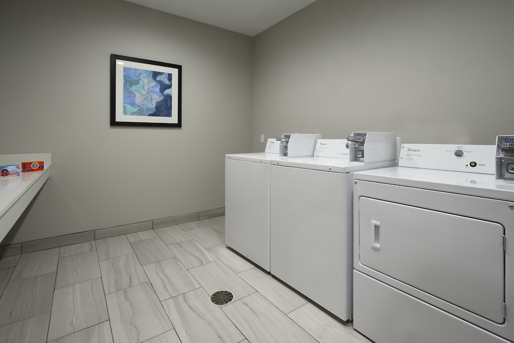 Holiday Inn Express & Suites Lake Charles South Casino Area by IHG - photo 74