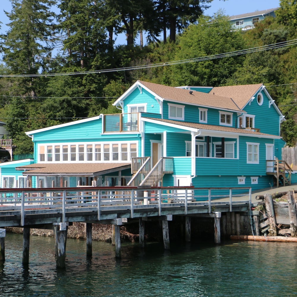 Nimpkish Hotel in Vancouver, Canada