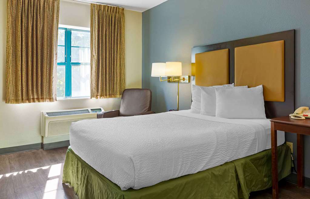 Extended Stay America Select Suites Hartford Manchester - photo 10