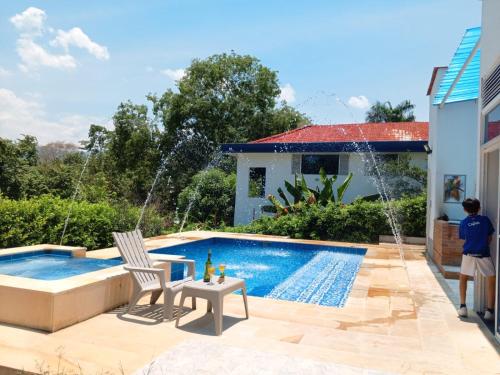 Hermosa casa de descanso en Tocaima — 4-Star Luxury Hotel in Tocaima, Colombia