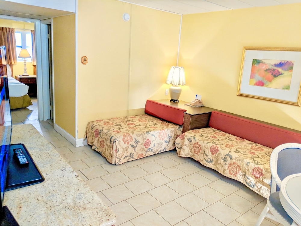 Quebec Motel - photo 35