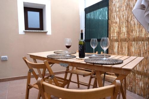 GuestHost Comfy Two Levels Apartment with Terrace — 4-Star Luxury Hotel in San Vito, Italy