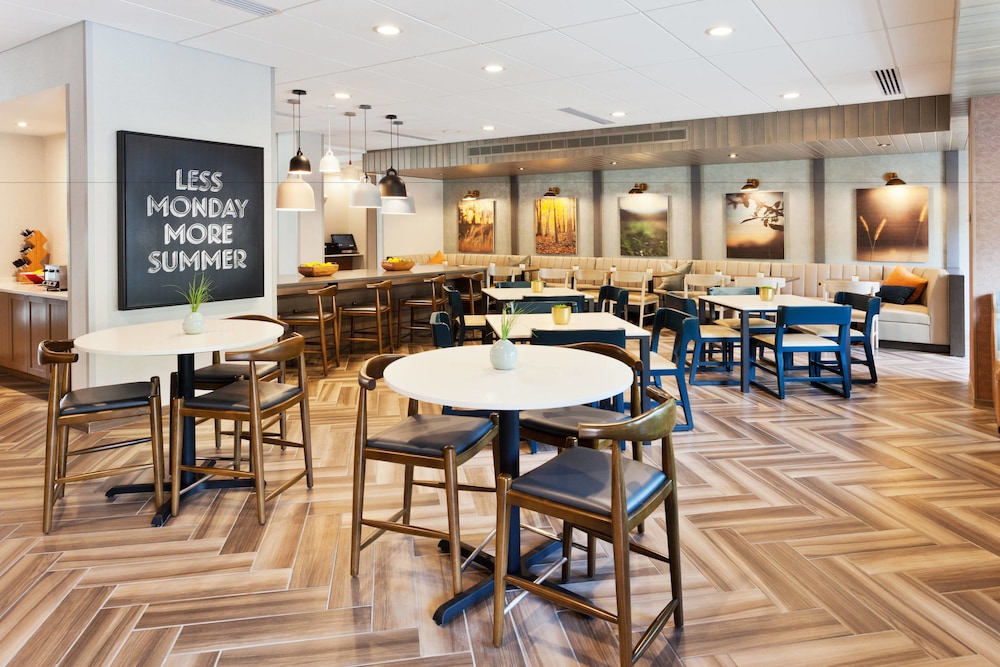 Fairfield Inn & Suites by Marriott Birmingham Colonnade - photo 25