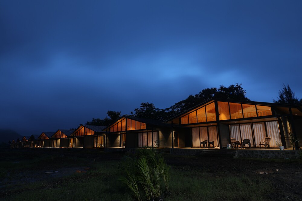Shreephal Luxurious Resort — Ahwa — photo 2