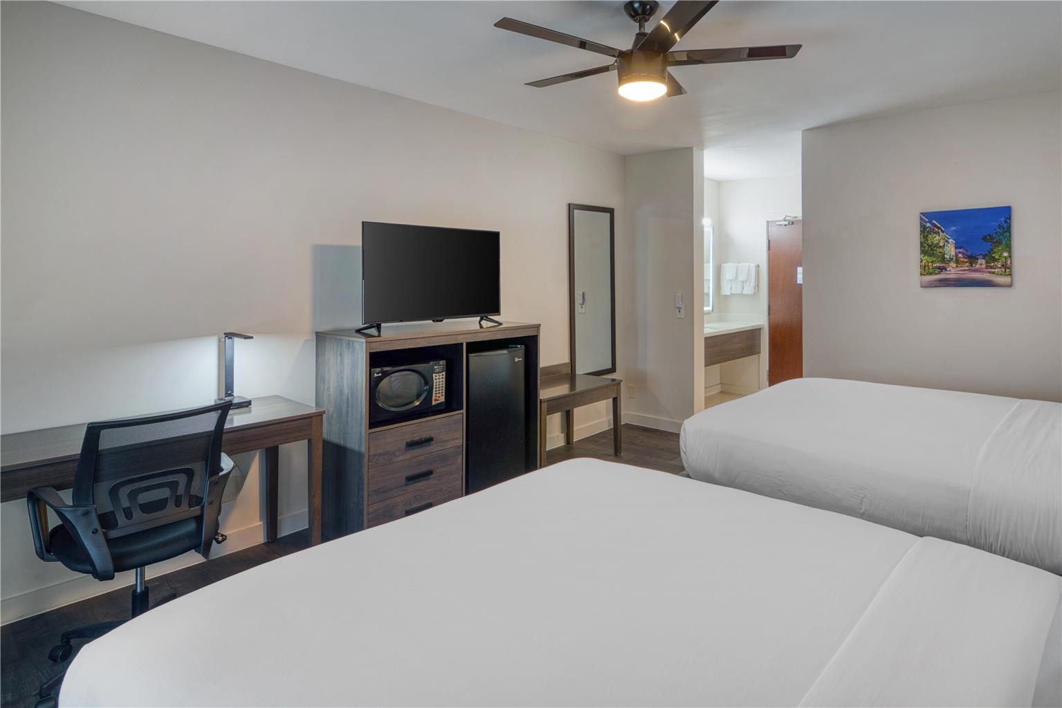 hom hotel suites Trademark Collection by Wyndham - photo 34