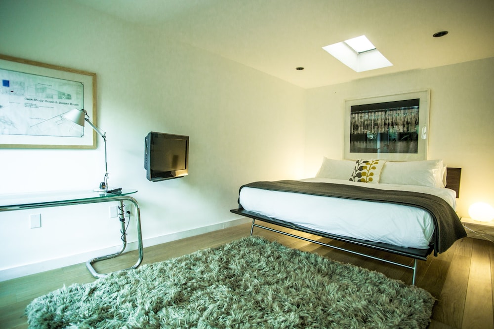 Venice Place in Venice, United States