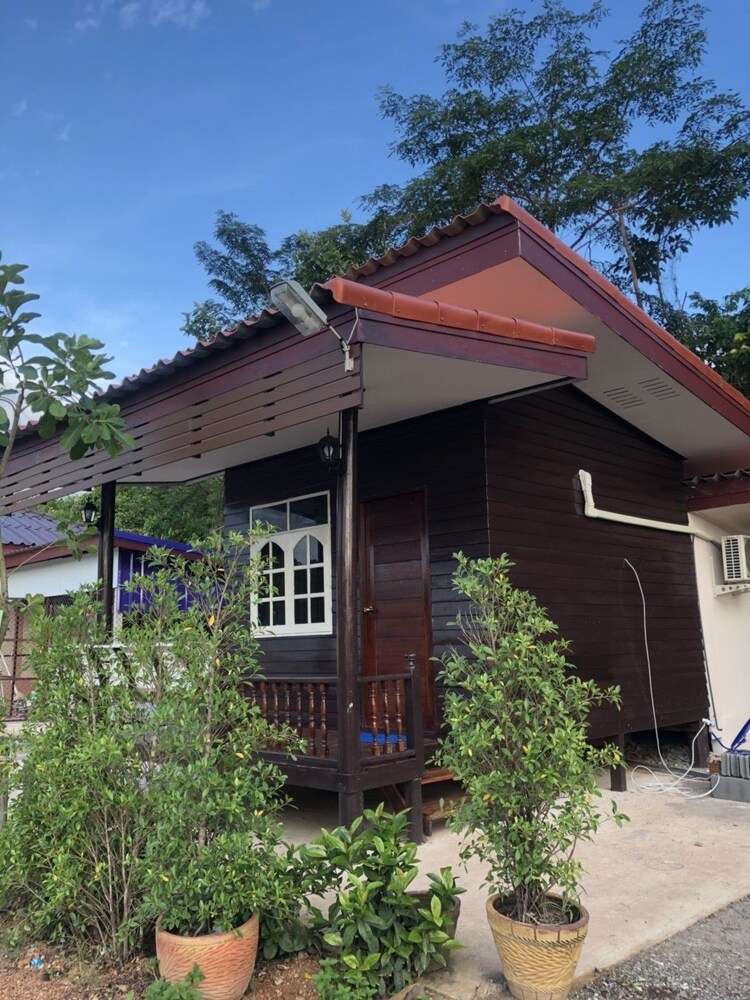 Napa Resort — hotel in Prachantakham