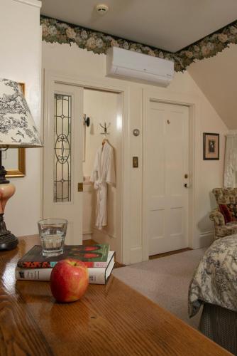 Camden Maine Stay Inn - photo 21