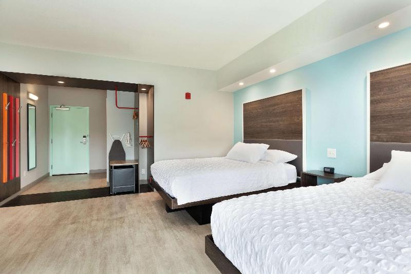 Tru By Hilton Lake Charles - photo 34