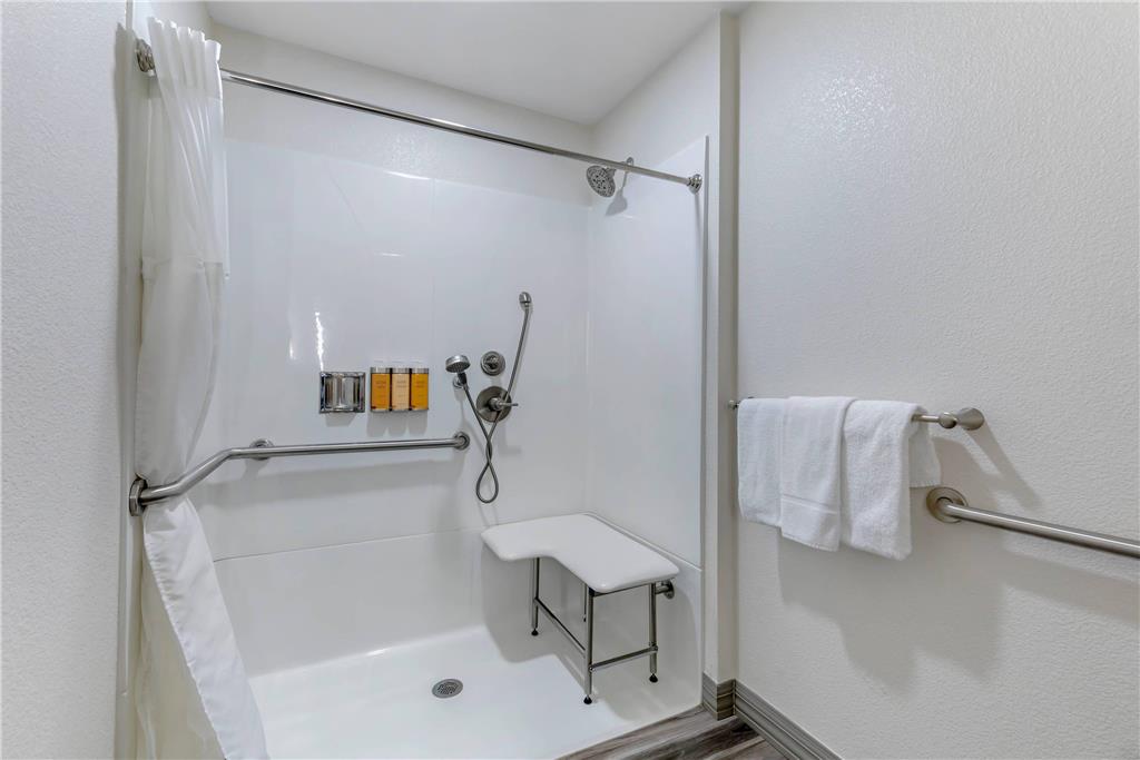 Hillstone Inn Tulare an Ascend Collection Hotel - photo 27