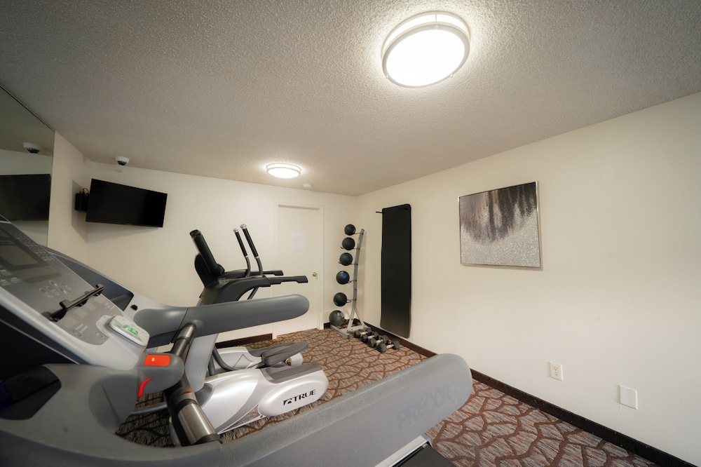 PepperTree Inn - photo 27
