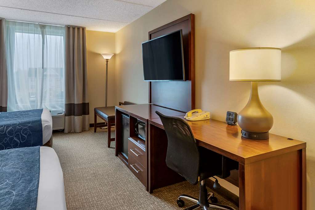 Comfort Suites Manassas Battlefield Park - photo 34