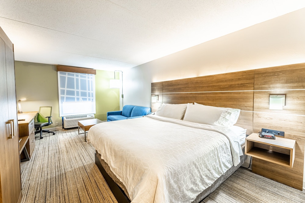 Holiday Inn Express Indianapolis South by IHG - photo 21