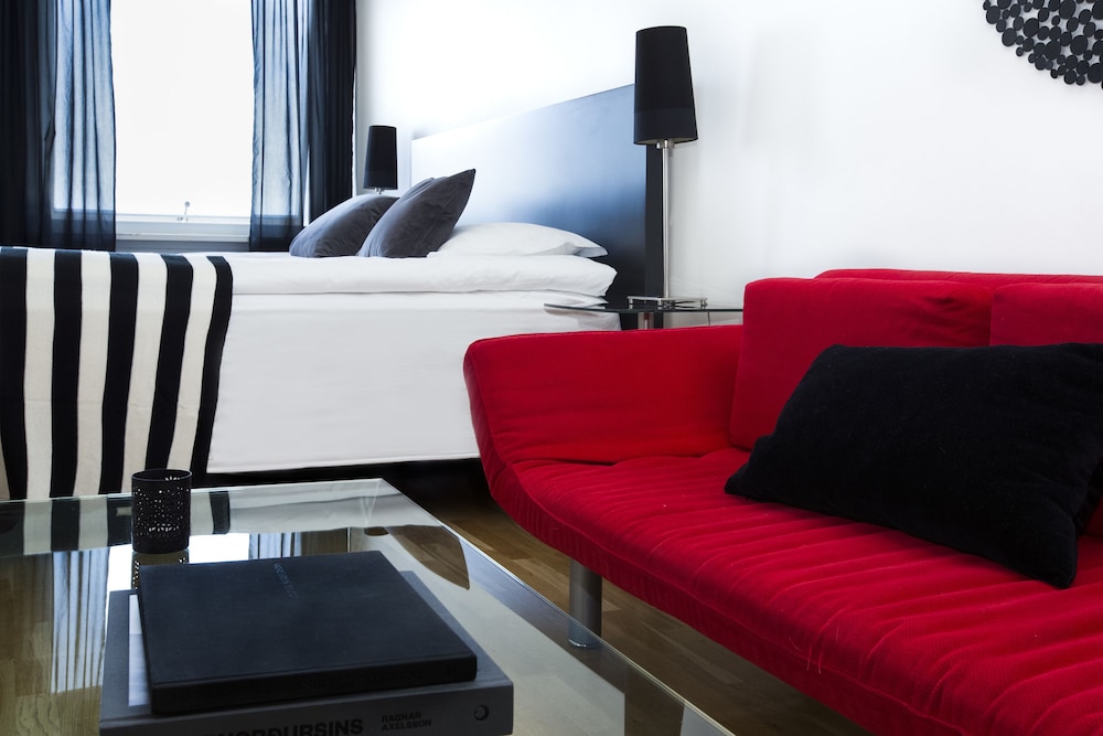 Mani Apartments