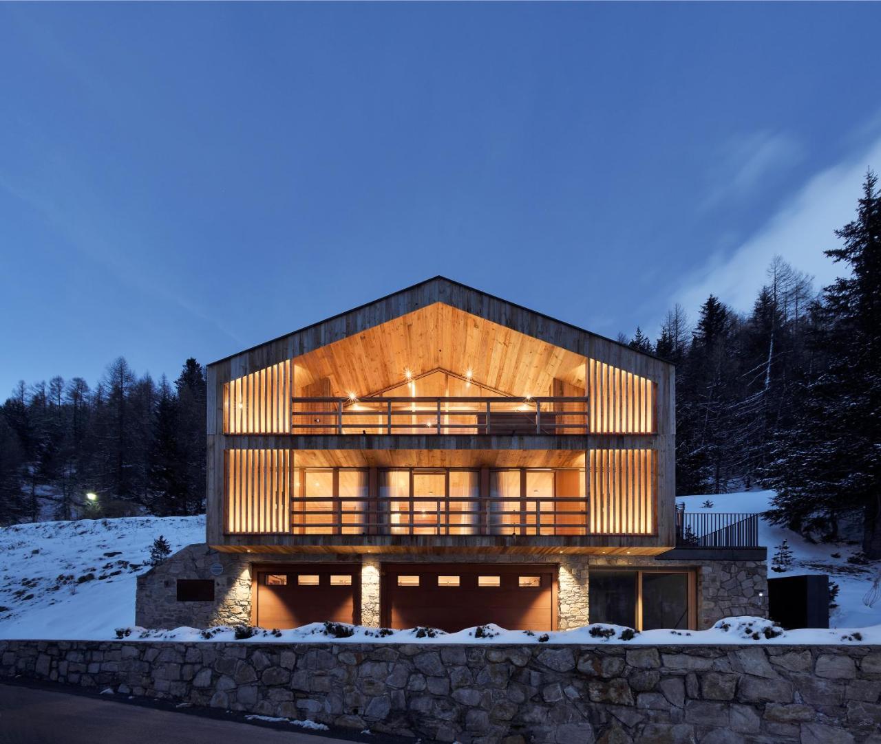 Chalet Ourtls Parg — 4-Star Luxury Hotel in Stelvio, Italy