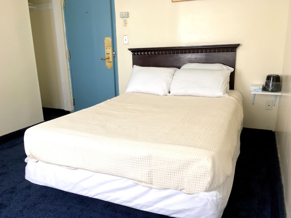 Belmar Inn - photo 14