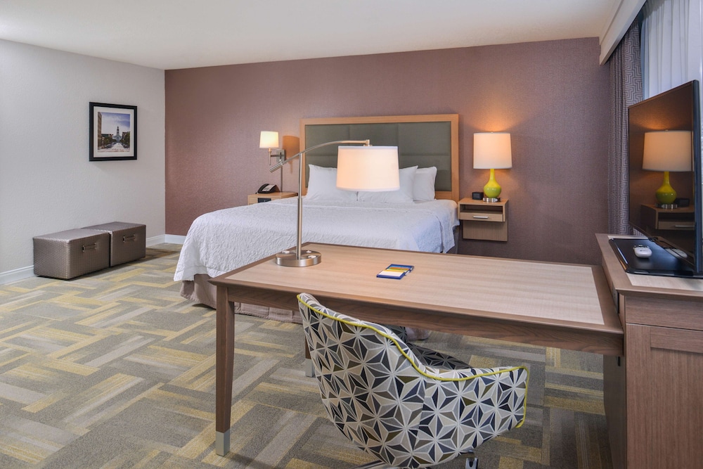 Hampton Inn & Suites Altoona Des Moines - photo 13