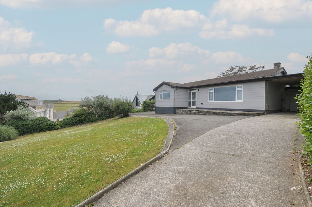 Hillview - carbon neutral hotel in Wadebridge