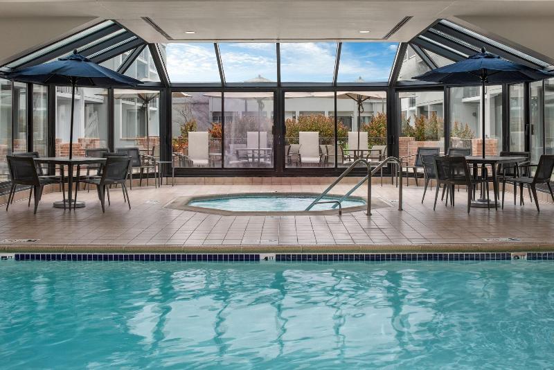 Courtyard Chicago Waukegan Gurnee - photo 125