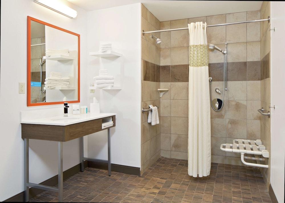 Hampton Inn & Suites Spokane Valley - photo 27