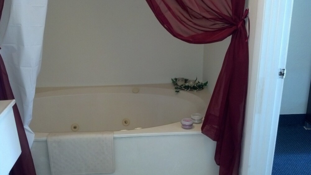 Jasmine Garden Inn - photo 31