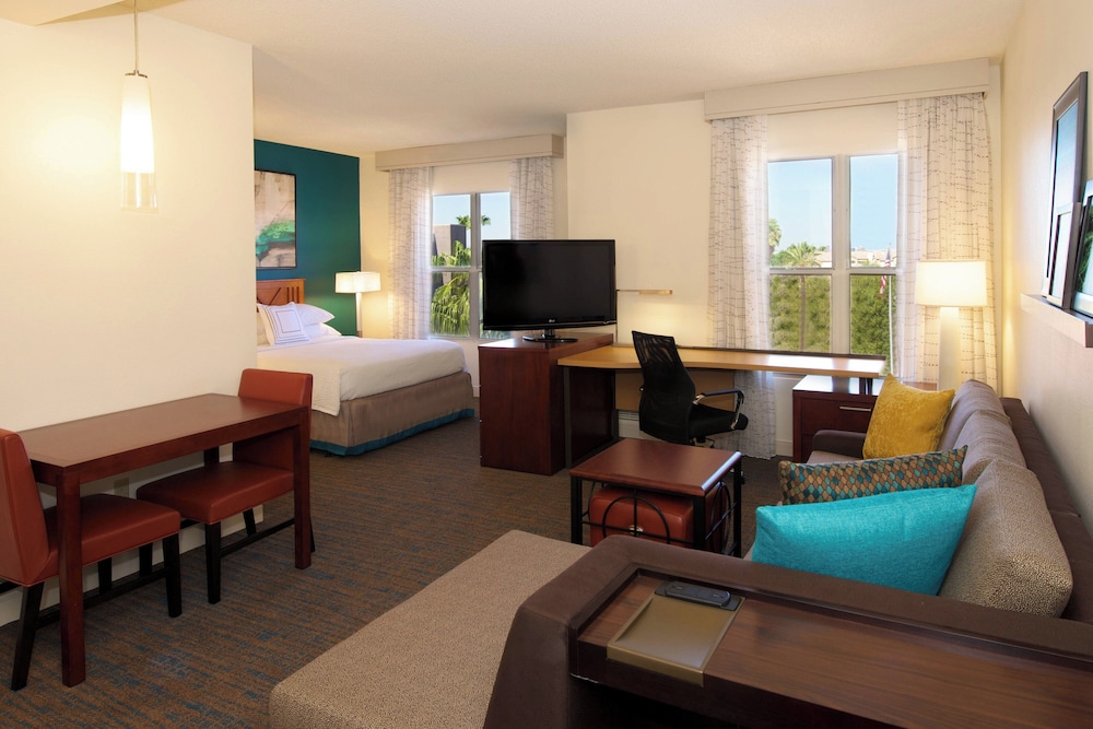 Residence Inn by Marriott Phoenix Airport - photo 12