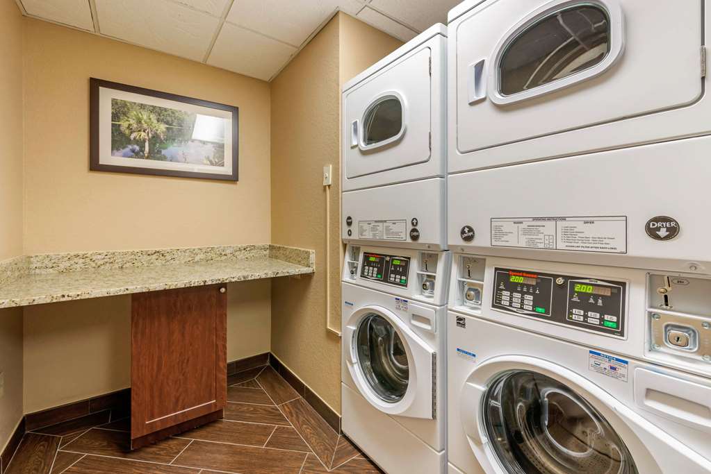 Comfort Suites Lady Lake The Villages - photo 35