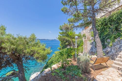 Private beach Vila Jana