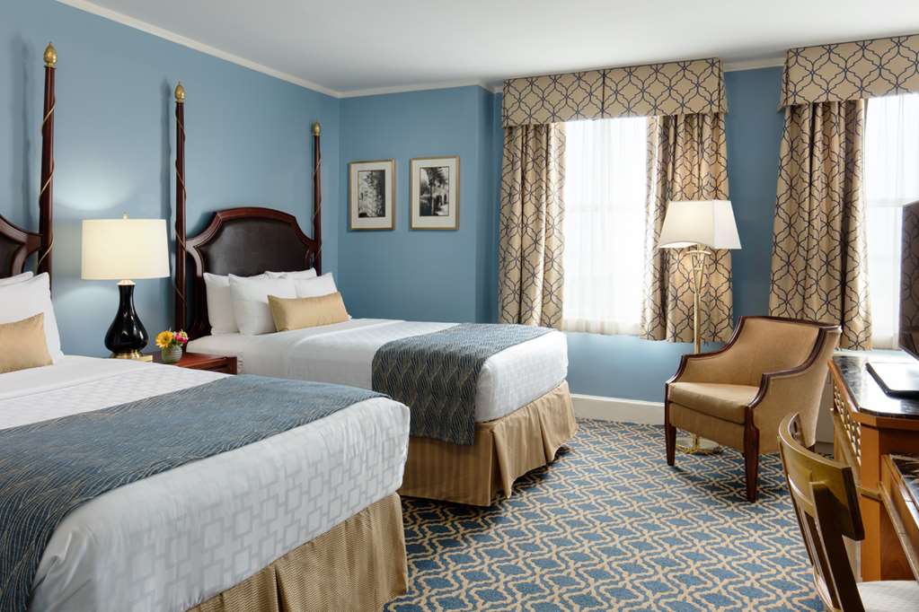 The Francis Marion Hotel - photo 8