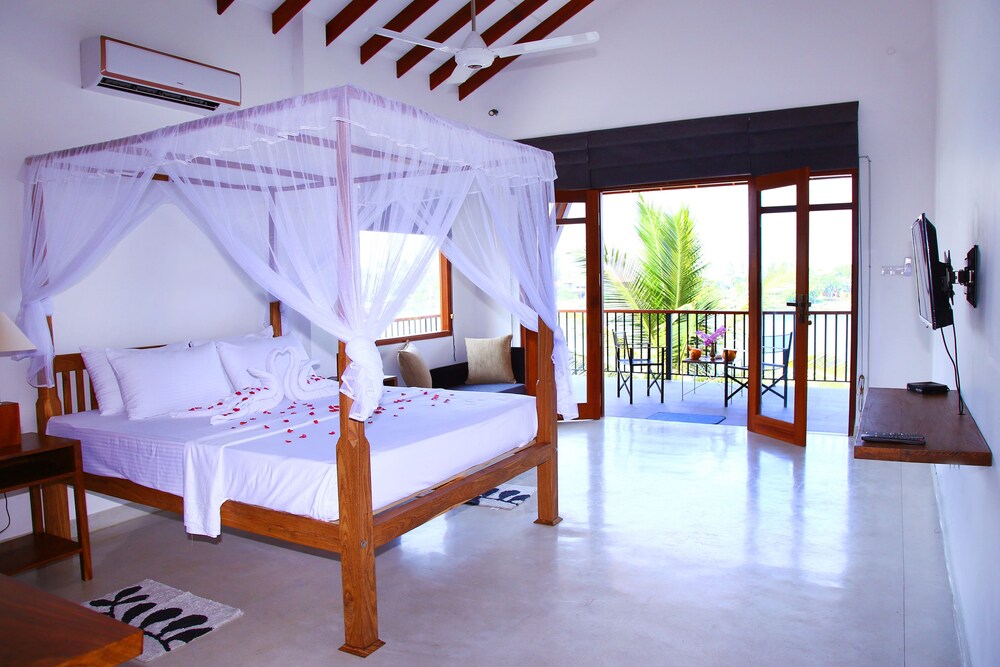 Malu Banna - carbon neutral hotel in Bentota