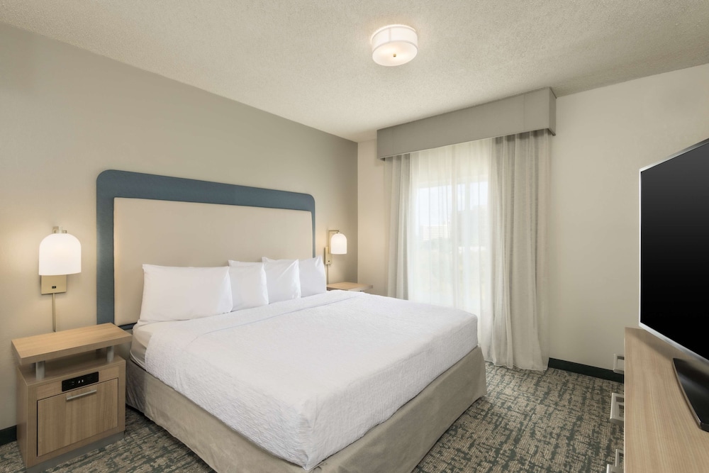 Homewood Suites Miami Airport Blue Lagoon - photo 16