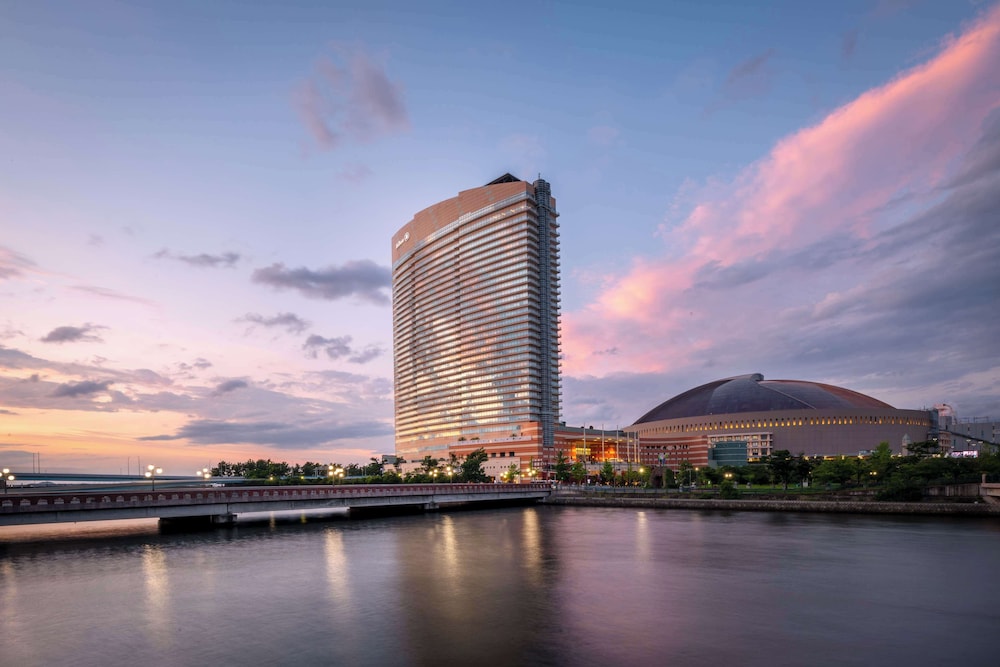 Hilton Fukuoka Sea Hawk in Fukuoka, Japan