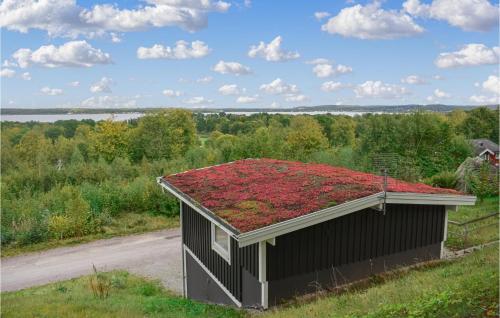 Nice Home In Tyringe With Lake View — 4-Star Luxury Hotel in Tyringe, Sweden