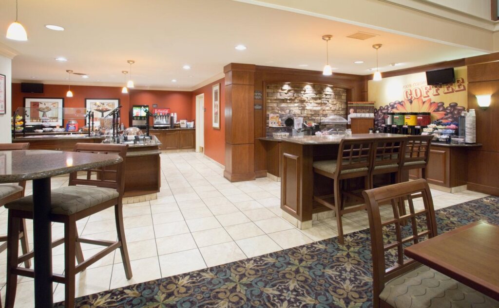 Staybridge Suites Lincoln I 80 - photo 12