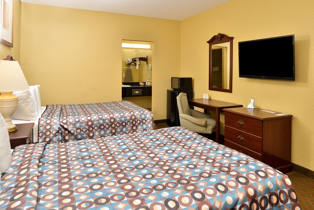 Americas Best Value Inn Starke - photo 8